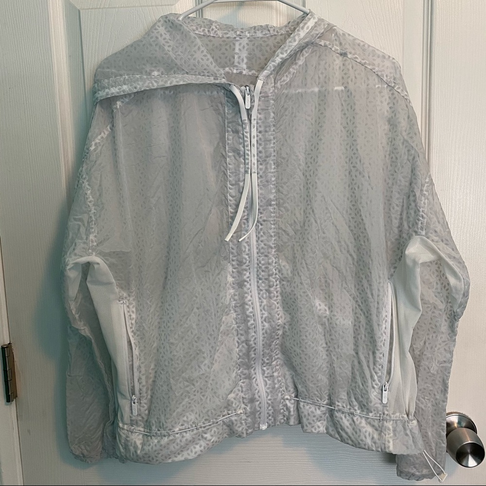 Lululemon Windbreaker
